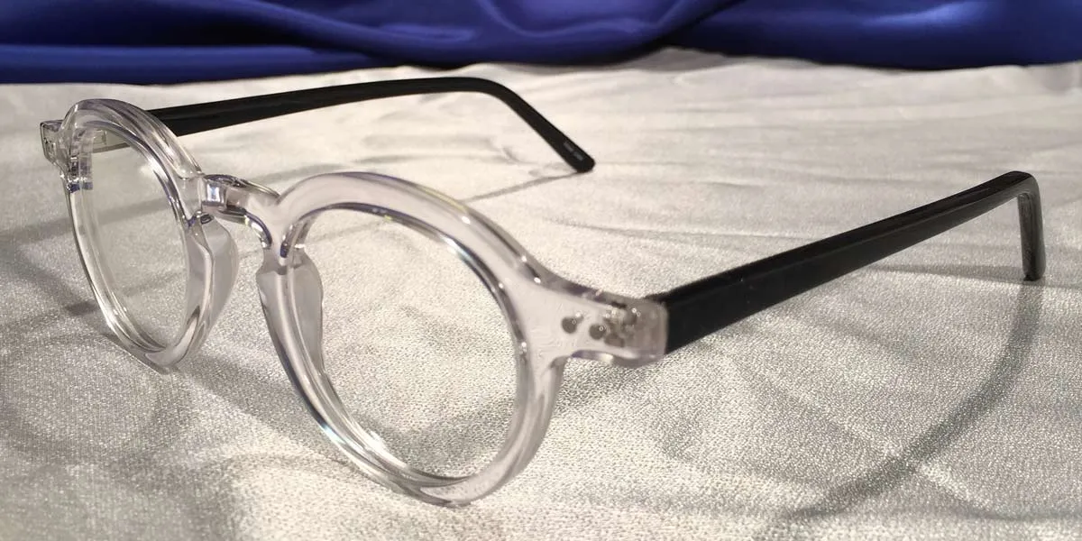 Hubbles – Translucent Rimmed Frames in Clear Crystal or Wheat
